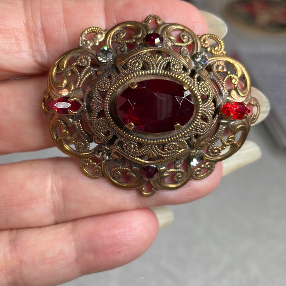 THARROS BIJOUX BROOCH RENAISSANCE STYLE FROM ITALY